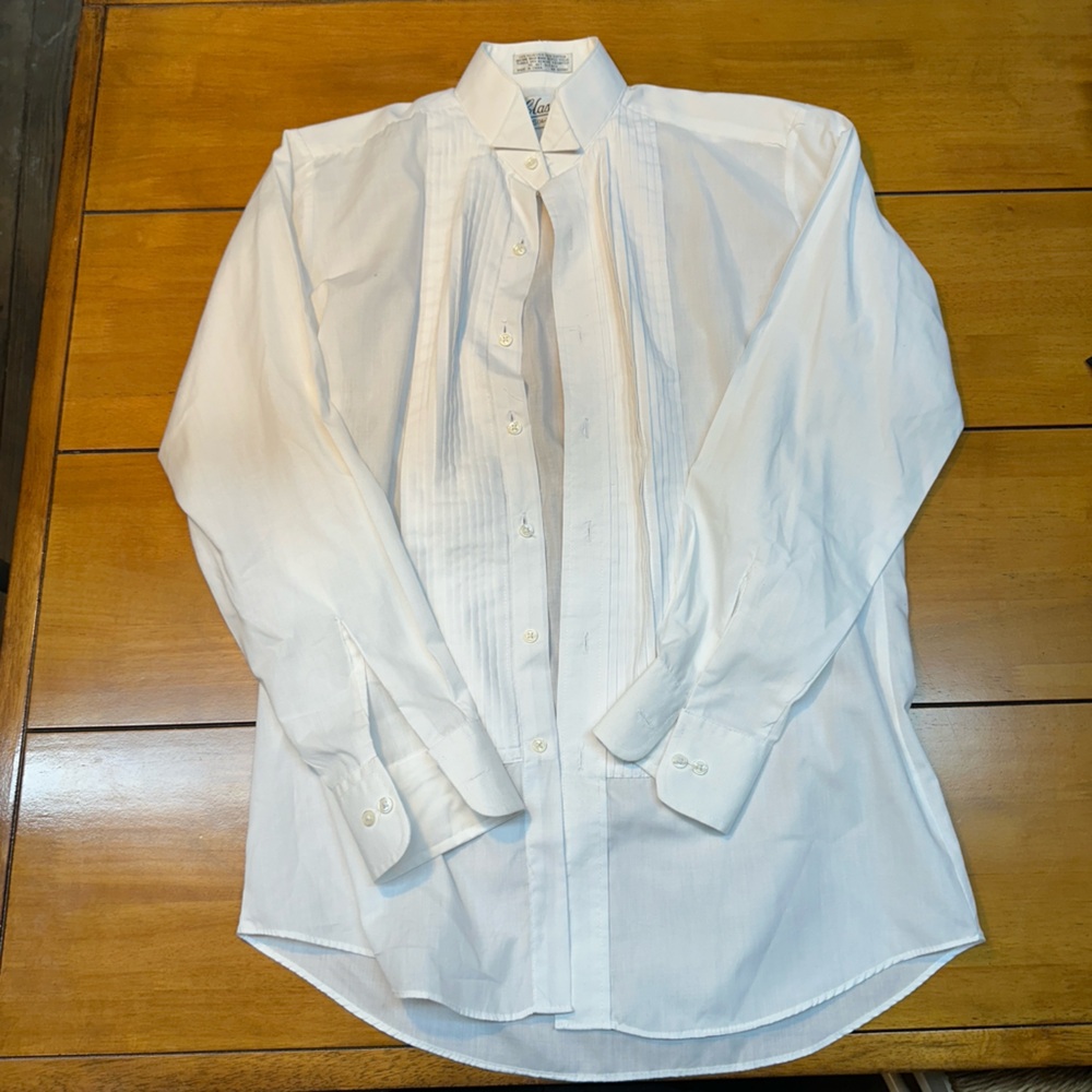Classic White Men's Dress Shirt